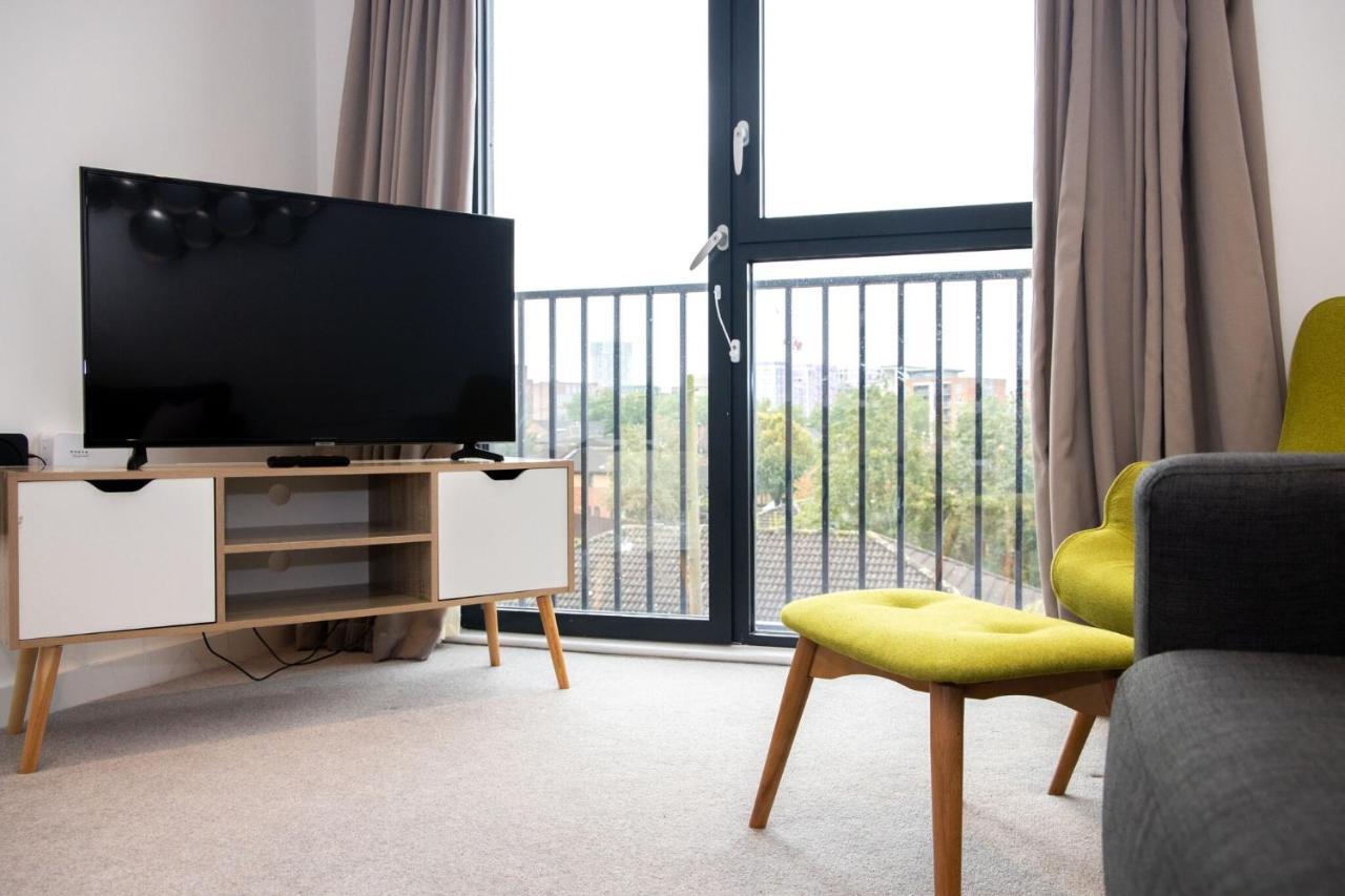 Open Key 3* Liverpool