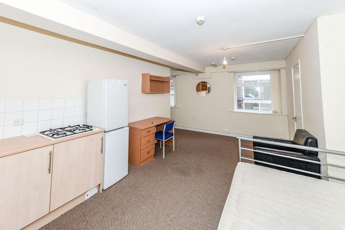 Trueman City Centre Apartment