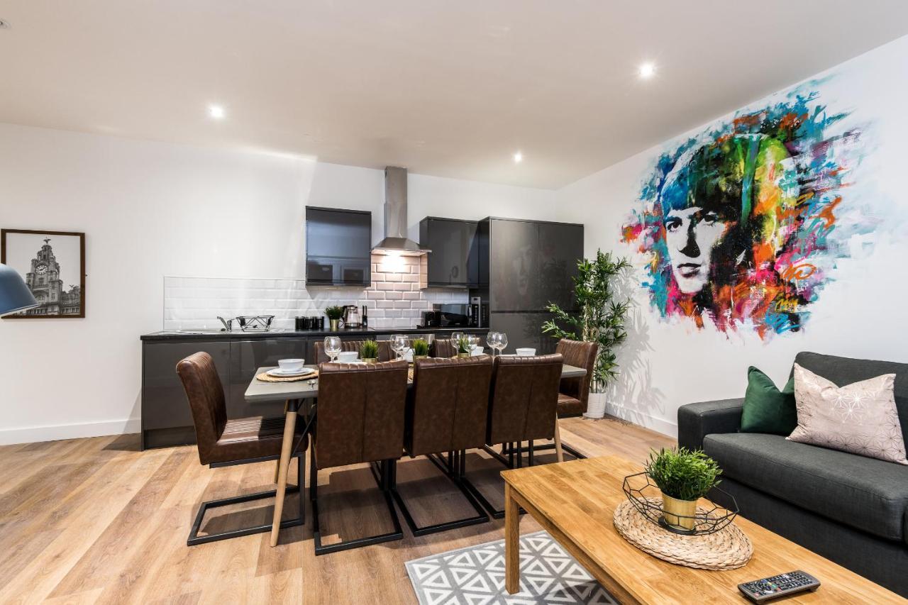 Apartment Sgt Peppers Mathew Street By Happy Days *