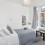 Host Liverpool - Delightful Hidden Gem