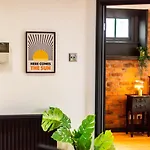 Host Apartments - Beautiful Converted Warehouse In Central Liverpool
