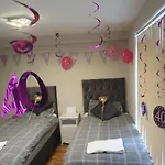 City Centre 5 Double Bedroom Detached