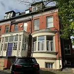 Airy Apartment Sefton Park
