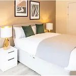 Richmond Row By L3 Apartments