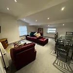 No 8 - Large 2 Bed Near Sefton Park And Lark Lane