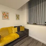 Liverpool One City Centre Studio Apartment