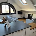 2 Bedroom City Centre Penthouse Loft Apartment