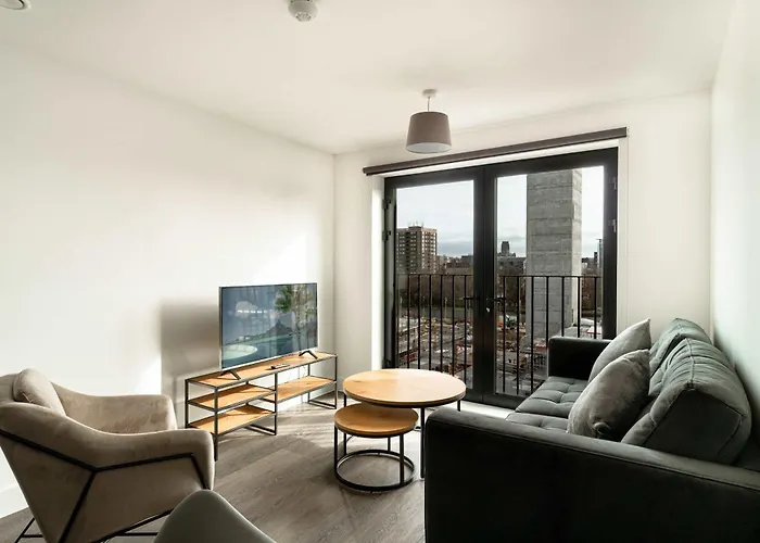 Stunning 2 Bedroom Apartment In Liverpool W Views