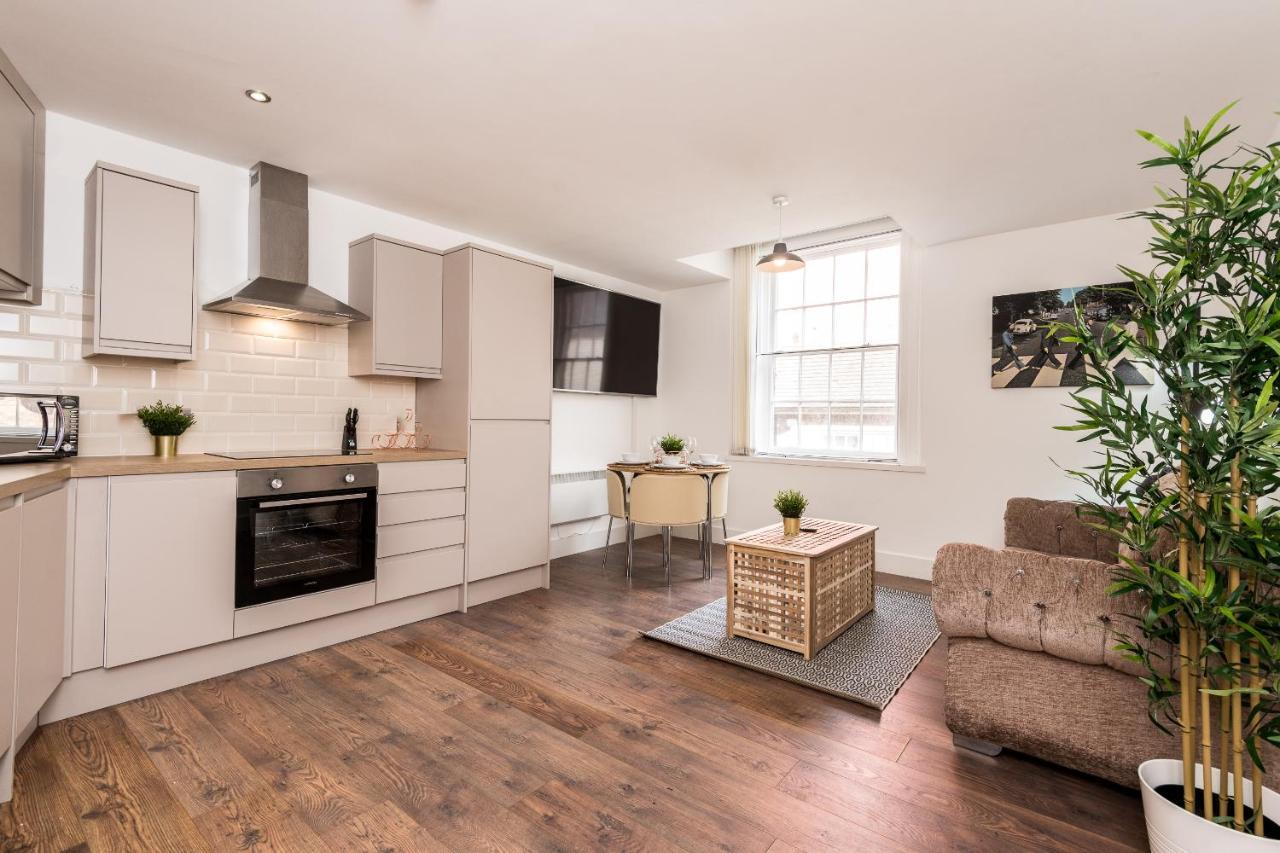 Prestige - Cavern Quarter Party Apartment 3*