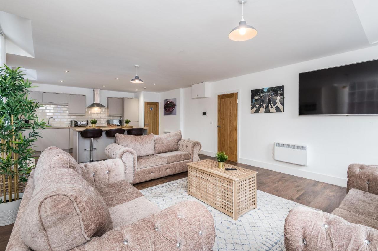 Prestige - Cavern Quarter Party Apartment 3*