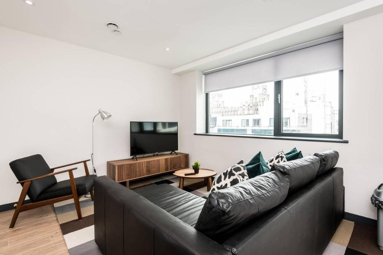 Apartment Waterfront With View Of Liver Building