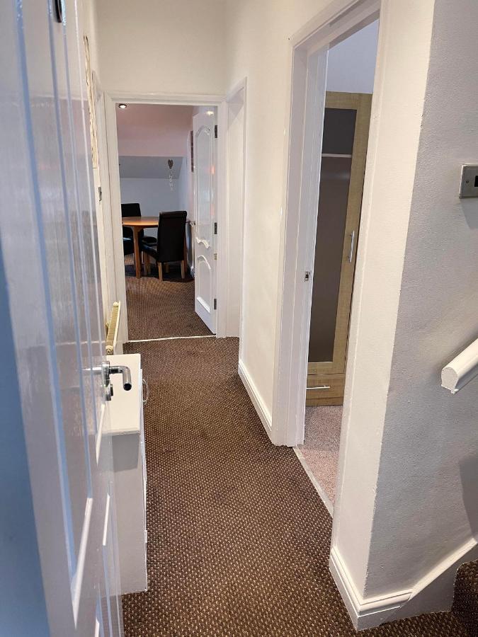 Apartment No 8 *