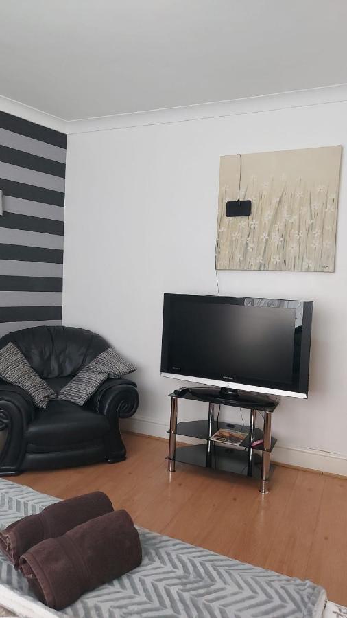 Spacious Double In Anfield Homestay