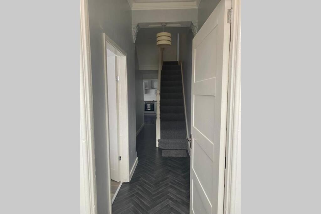Anfield House Superbly Located For Football/city * Liverpool