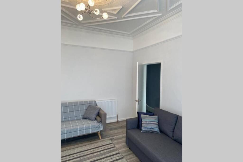 Anfield House Superbly Located For Football/city Holiday home Liverpool
