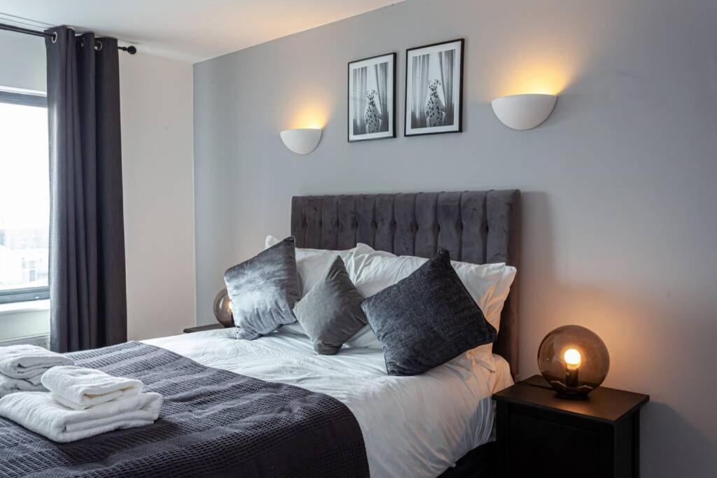 2br Gorgeous Near Cc