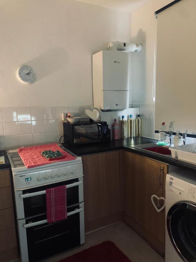 Lovely Spacious 2 Bedroom Apart Georgian Quarter Apartment *