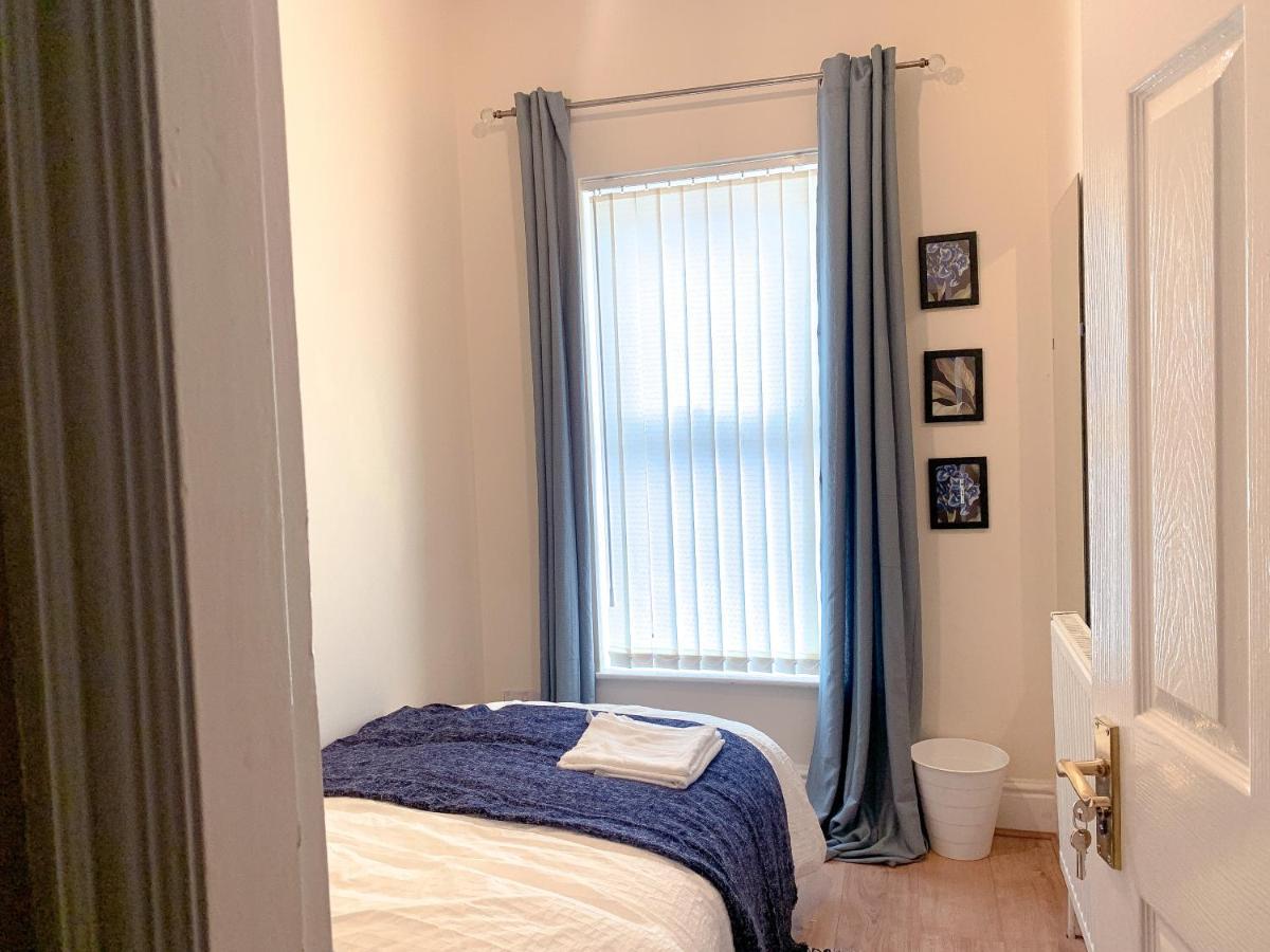 Large House Near Anfield & Town Liverpool