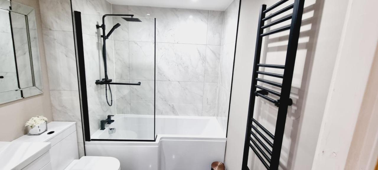 Two Double Bed Suite, Centre *