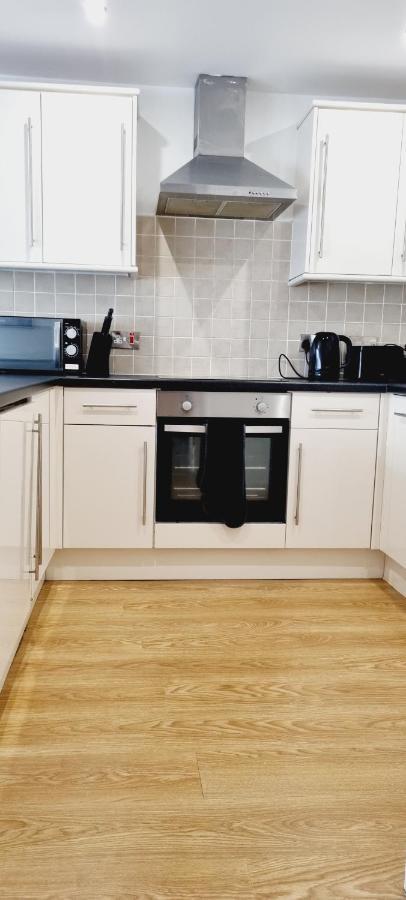 Two Double Bed Suite, Centre Apartment *