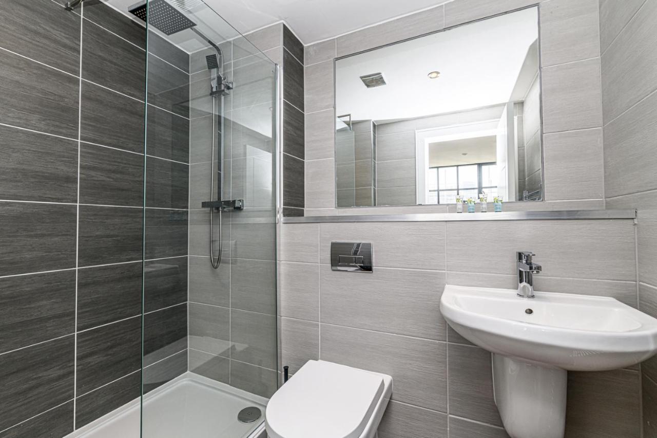 Walton Building Apartment