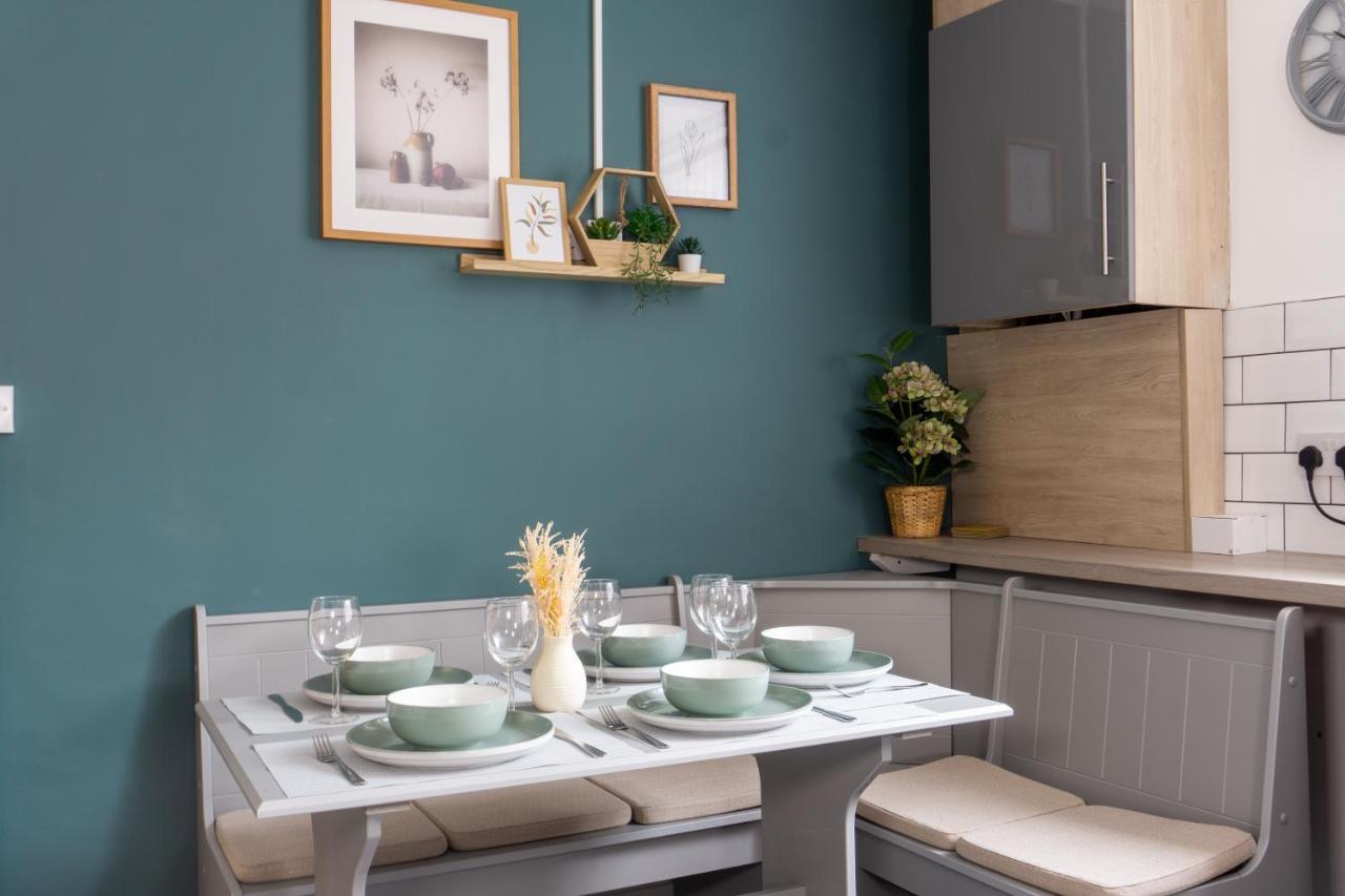 Conningsby House - Air Host & - 6 Bedrooms In Anfield * Liverpool