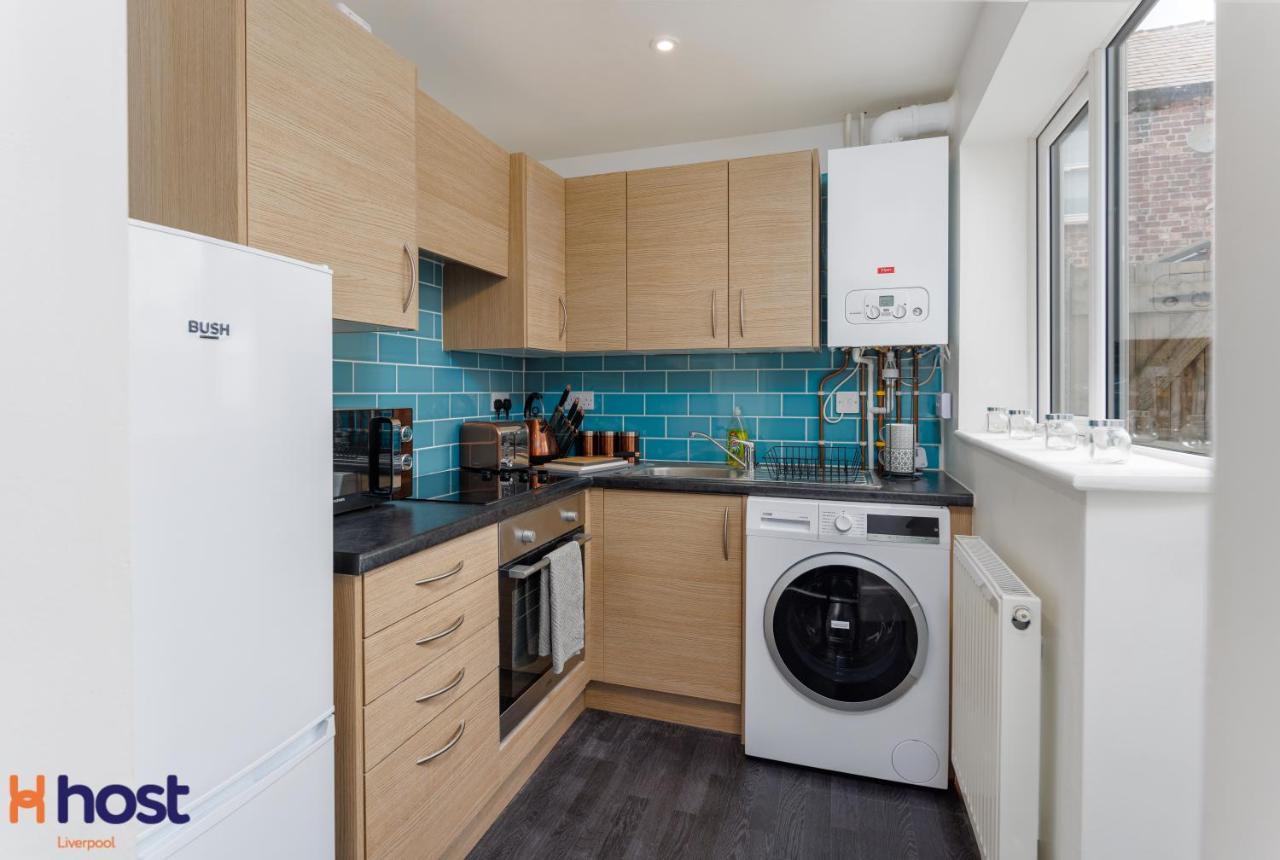 Host - Delightful Hidden Gem Holiday home *