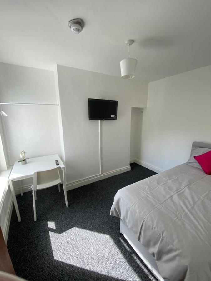 174 Boaler Street Guest house