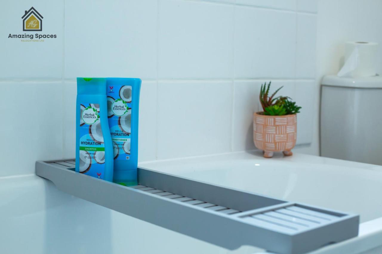 Spacious 3 Bed Centre House For Large Groups And Contractors With Free Wifi By Amazing Spaces Relocations Ltd * Liverpool