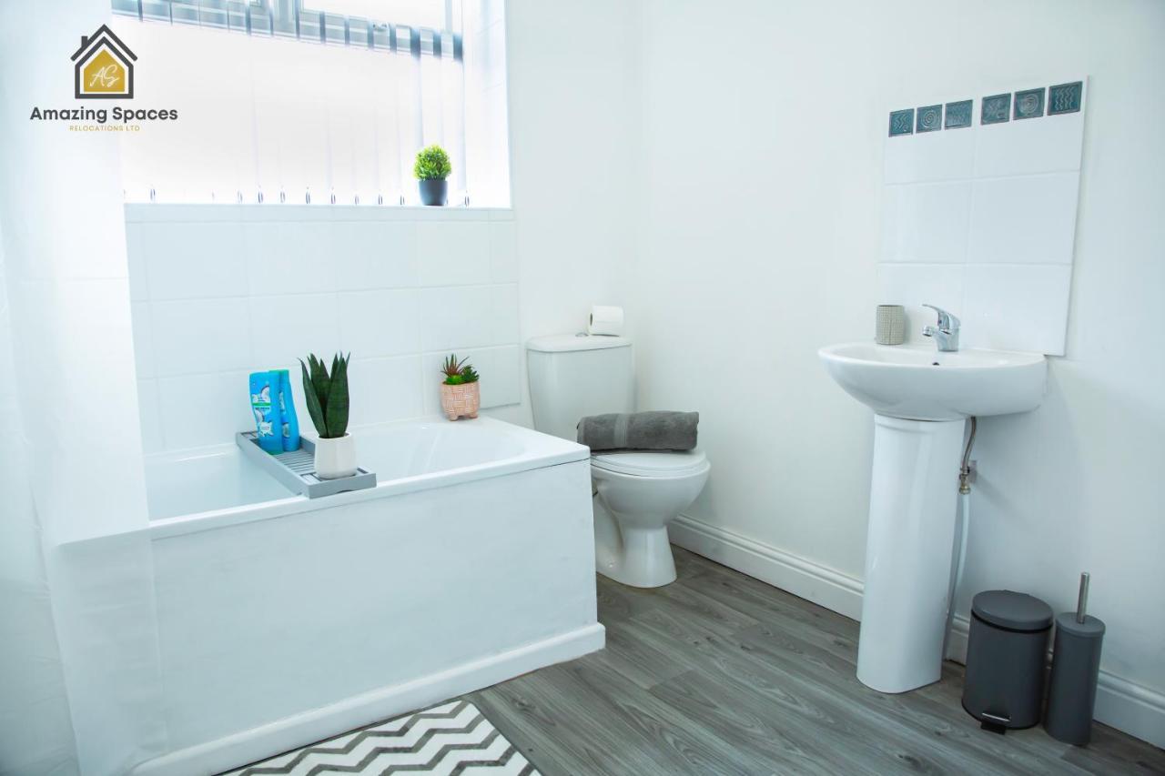 Spacious 3 Bed Centre House For Large Groups And Contractors With Free Wifi By Amazing Spaces Relocations Ltd Liverpool