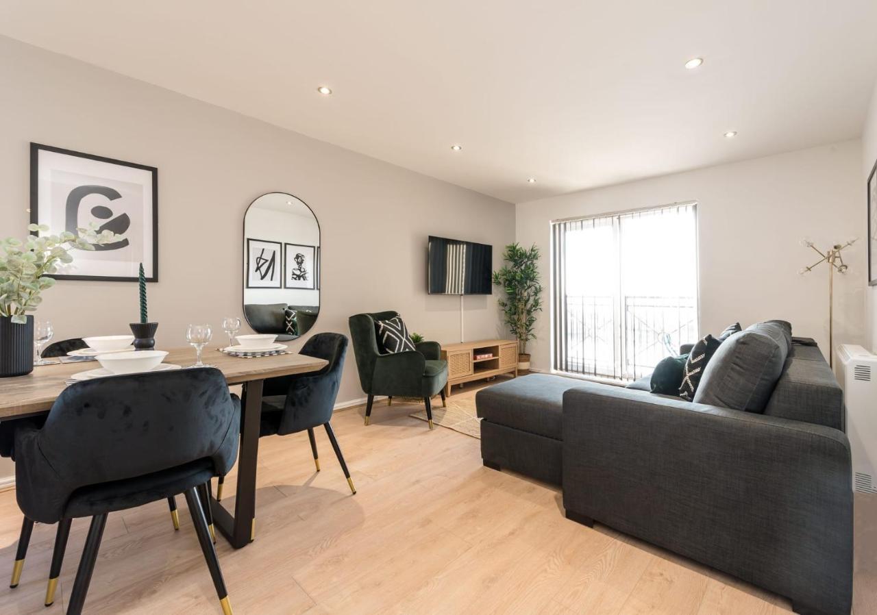 Host & - Quayside Apartment Liverpool