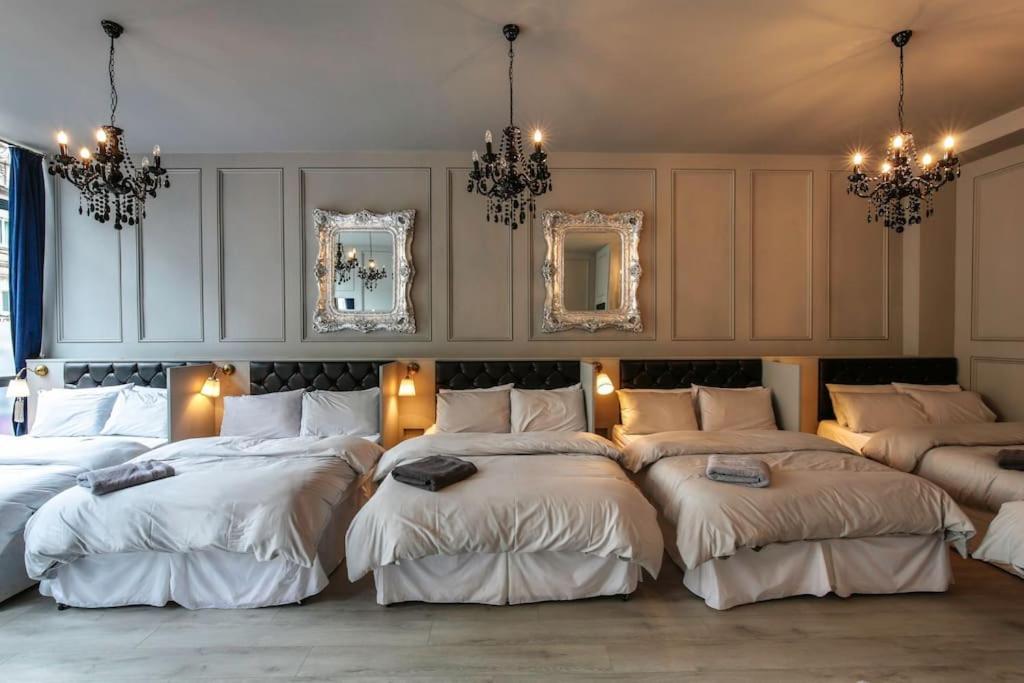 The V.i.p - Sleeps 24! For Large Groups * Liverpool