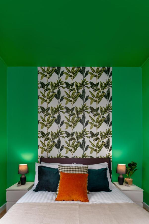 Hornsey House - Air Host & - 5 Bedrooms Sleeps 10 Holiday home *