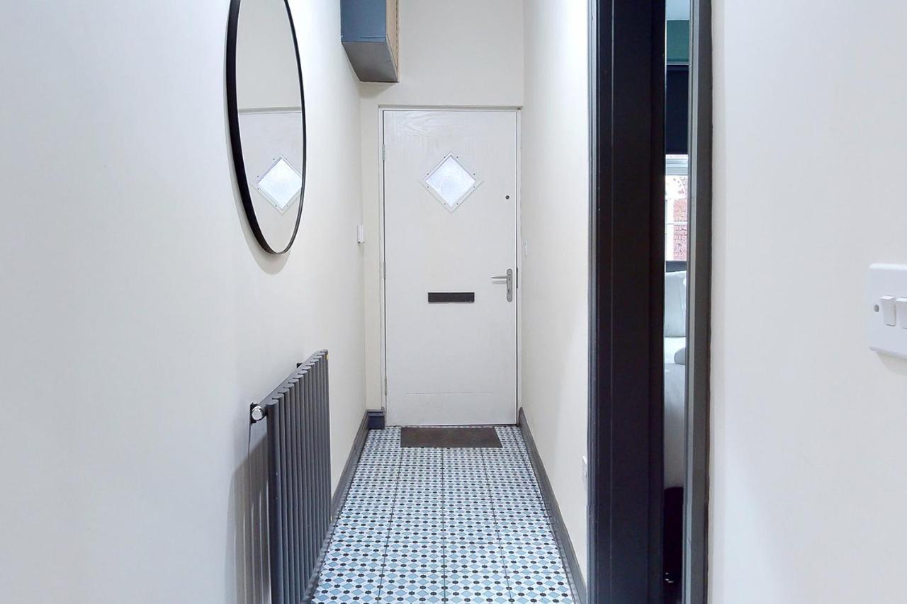 Wrights Terrace - Air Host And - 4 Bedroom Holiday home Liverpool