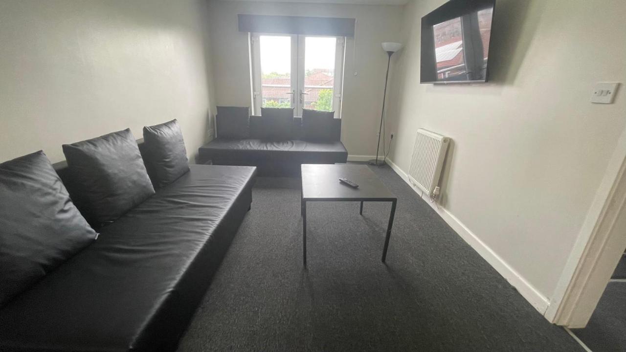 Apartment Hosted By Ryan - 2 Bedroom Liverpool