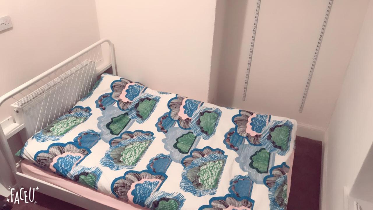 Edgelane Studio- R6 Apartment