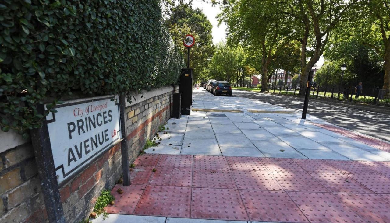 Apartment Adeamstays Provides Beautiful Centrally Located 1 And 2 Bed On Liverpools Boulevard Liverpool