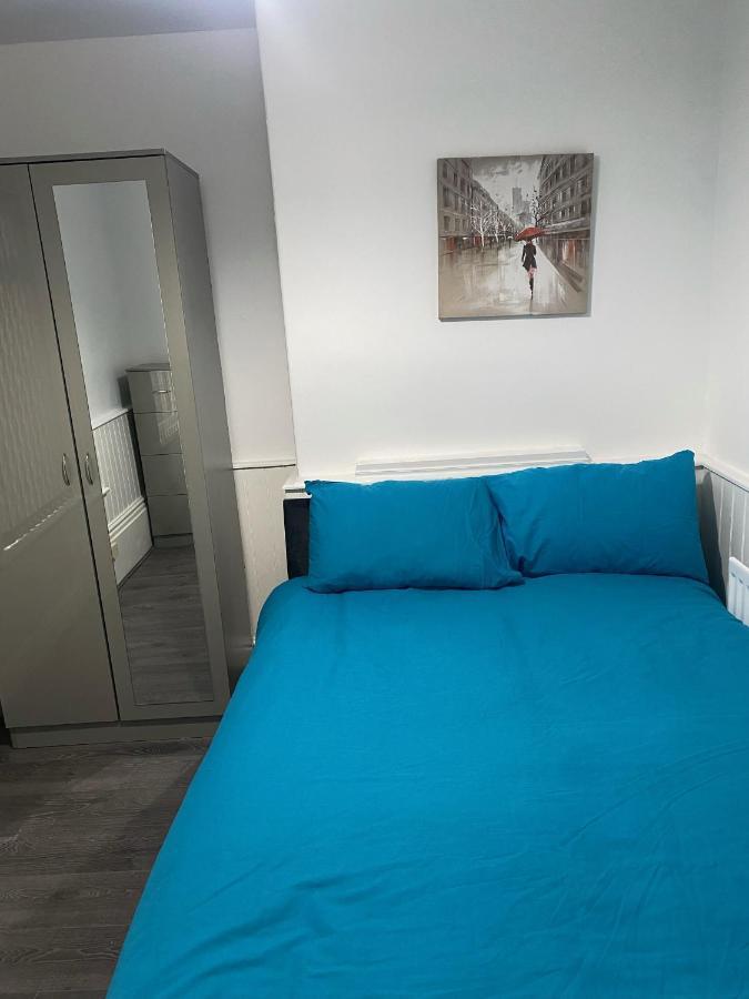 Apartment Surescape *