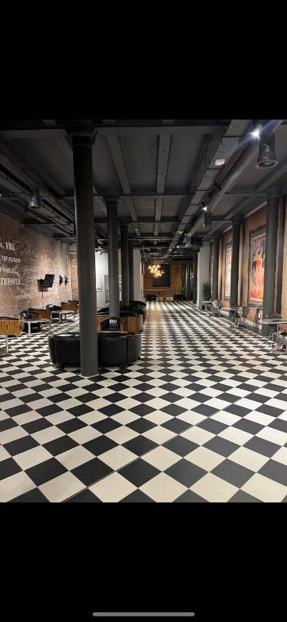 Apartment Tobacco Warehouse *