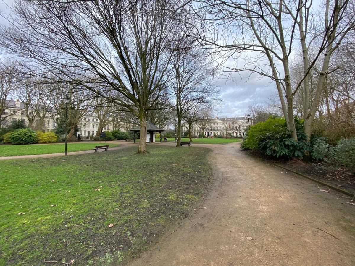 Air Host And - Georgian Quarter - Falkner Square Apartment, 2 Bedroom Sleeps 4