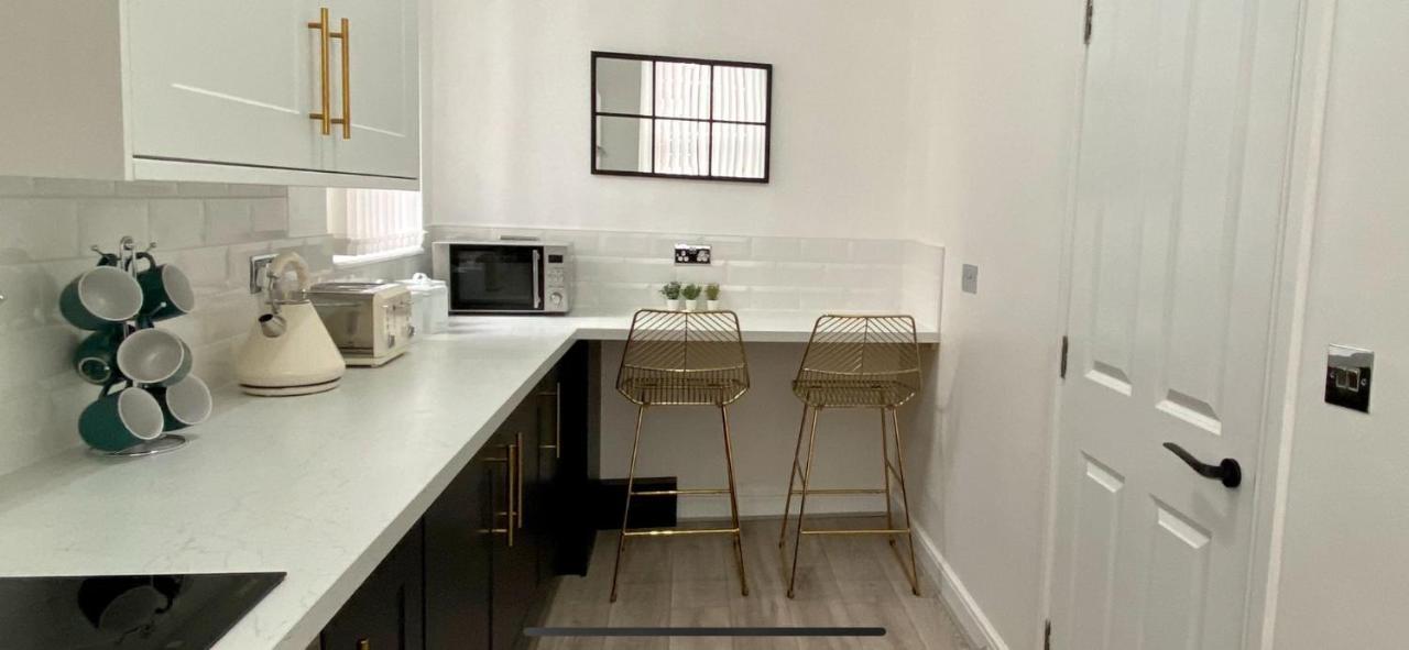 Air Host And - Georgian Quarter - Falkner Square Apartment, 2 Bedroom Sleeps 4 Apartment Liverpool