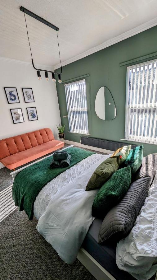 *hot* Fantastic 3/4 Beds Town House In Anfield Stadium Apartment Liverpool