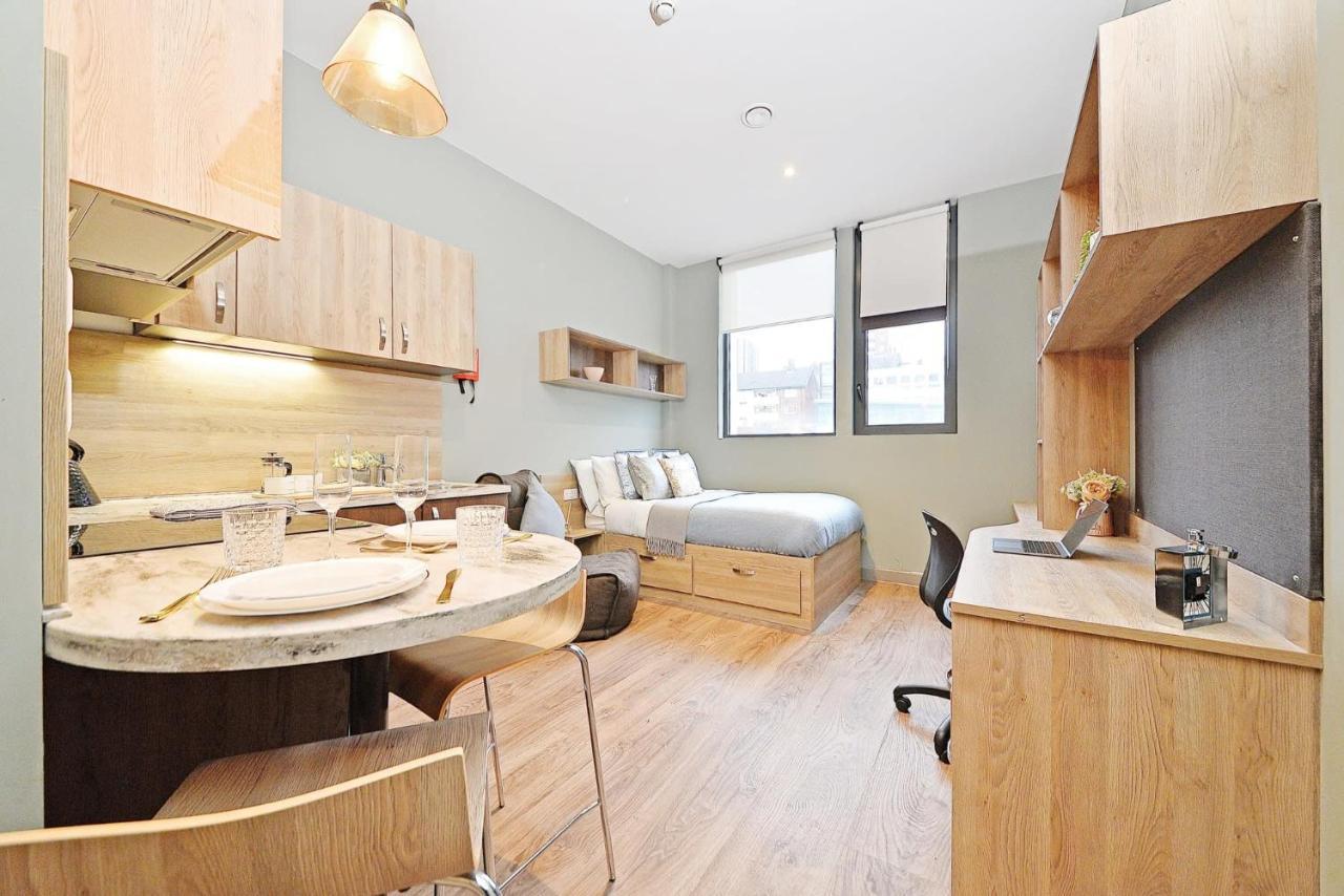 Apartment For Students Only Chic At Fontenoy In Centre