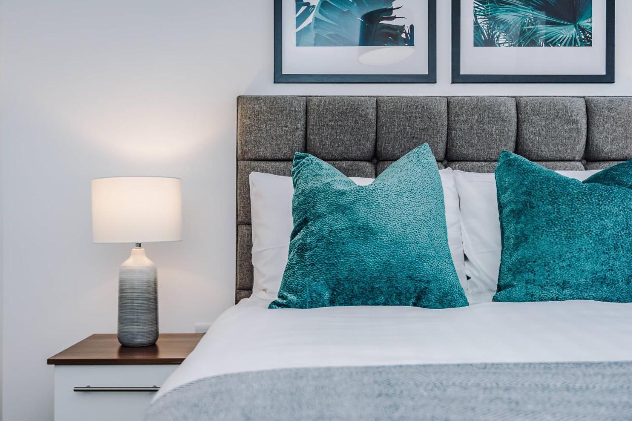 Host & - Waterfront Penthouse * Liverpool