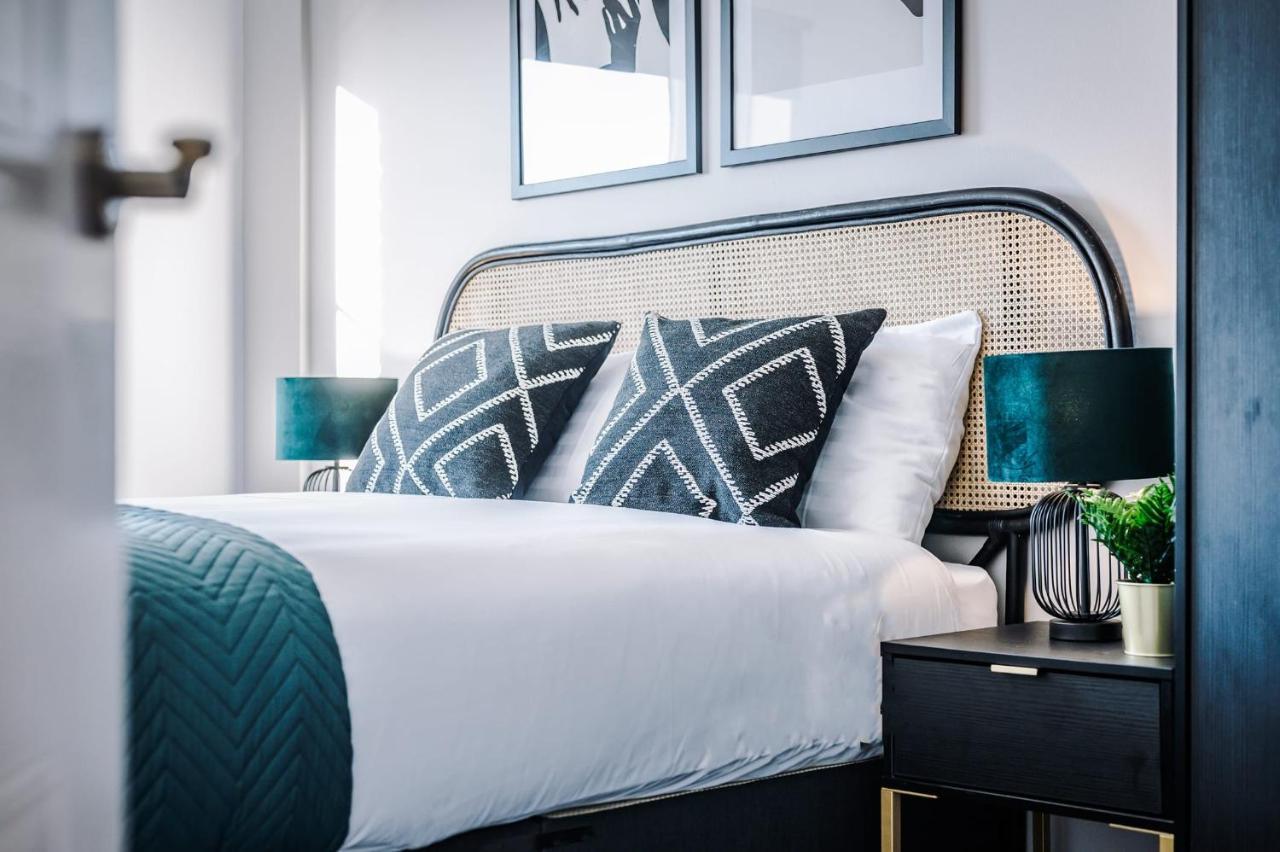 Apartment Host & - Quayside *