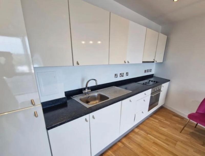 Apartment Alexandra Tower Liverpool