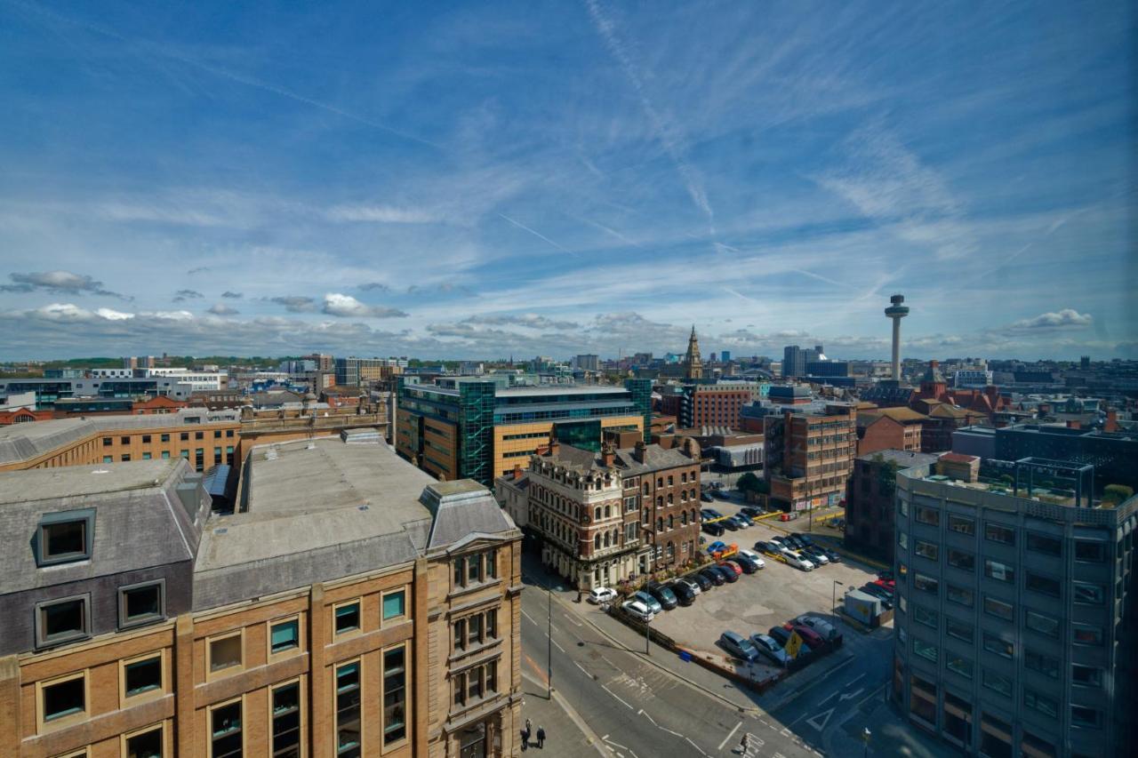 Sidemerseylivings - Central, Bright, And Convenient 2-bedroom With Parking Apartment