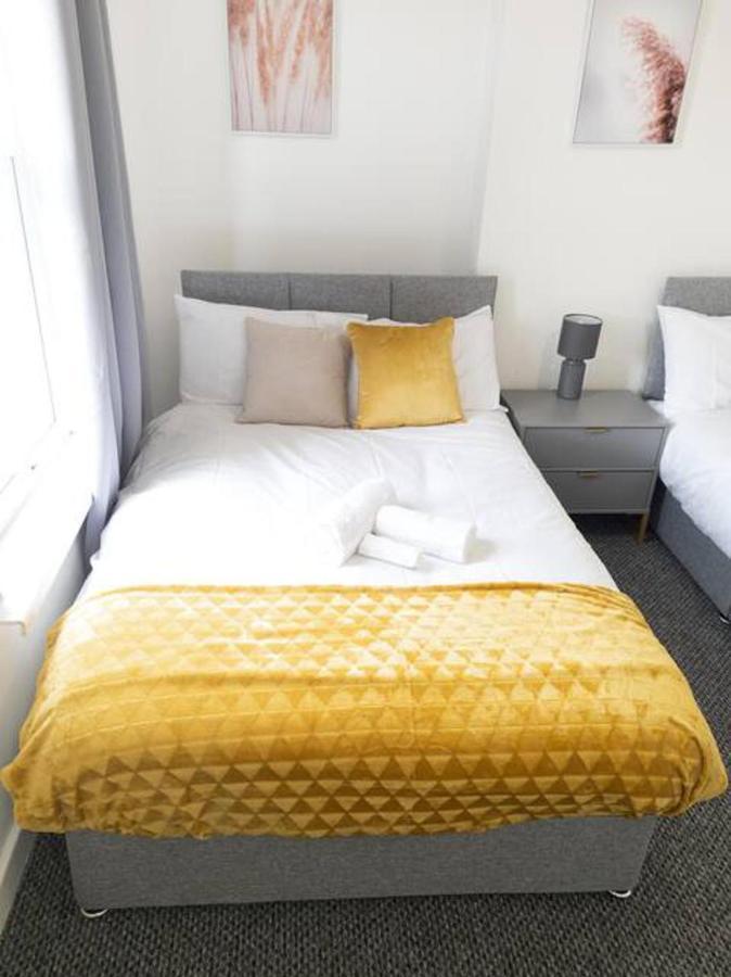 Holiday home 2 Bed Townhouse Close To Lfc Stadium Liverpool