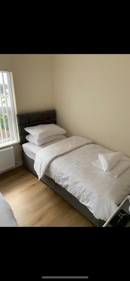 Smeaton Street Hotel