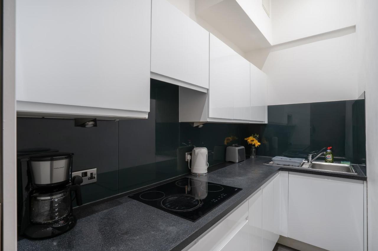 2bed-ground Floor-free Parking Apartment *